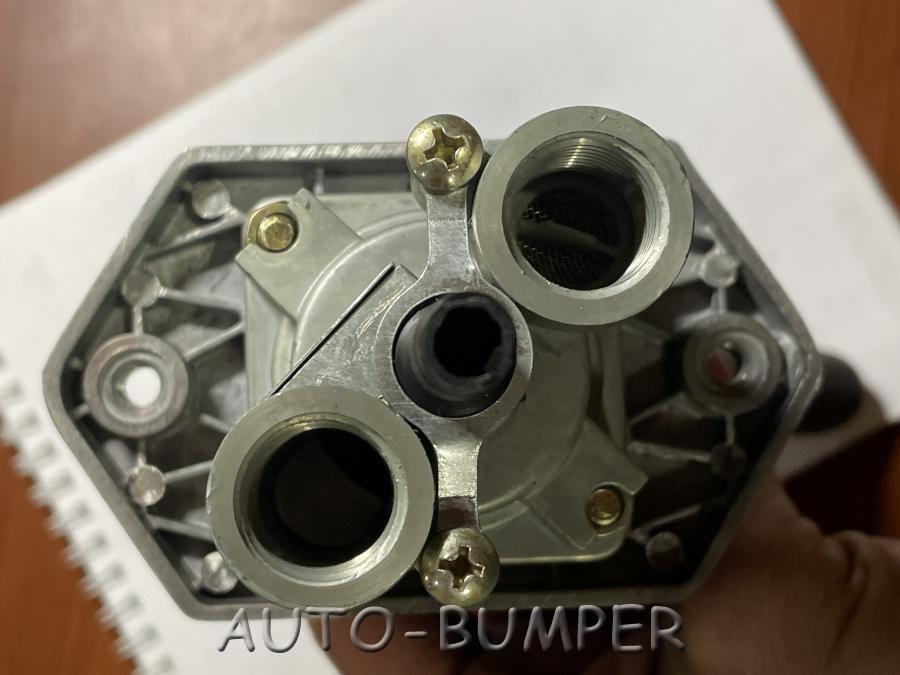 DongFeng Кран ручного тормоза прицепа в сборе 3517020-C0101, 3517020C0101
